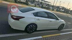 نيسان ألتيما